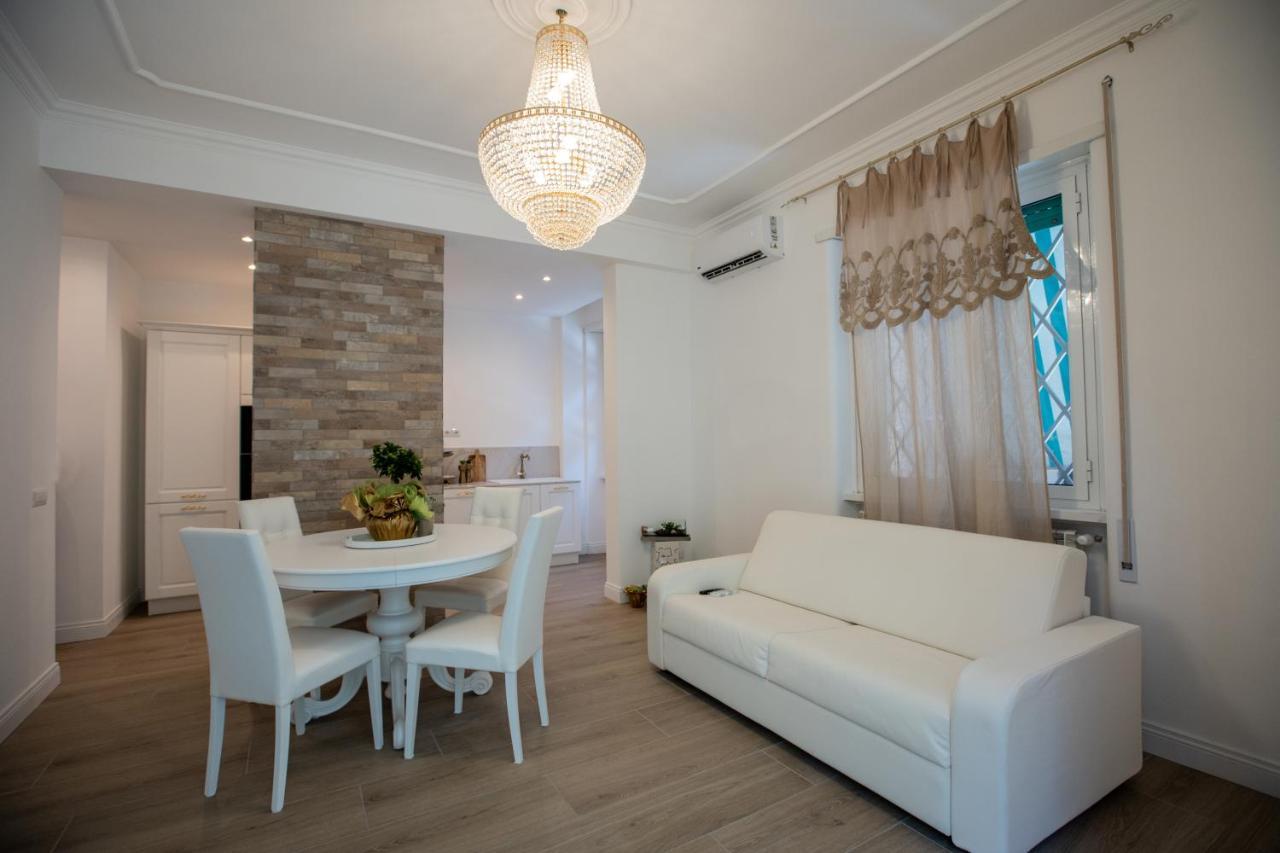 Suite Imperiale Colosseo Rome Bagian luar foto