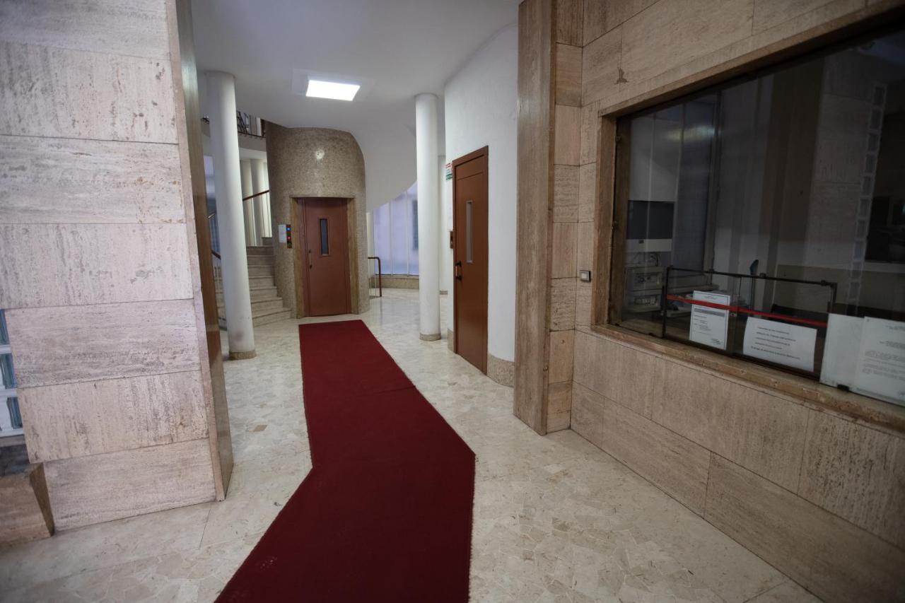 Suite Imperiale Colosseo Rome Bagian luar foto