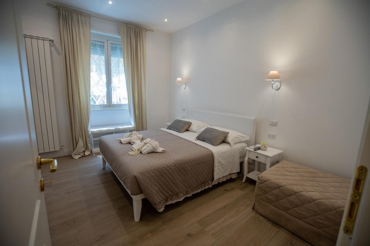 Suite Imperiale Colosseo Rome Bagian luar foto