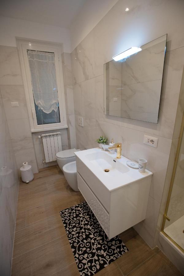 Suite Imperiale Colosseo Rome Bagian luar foto