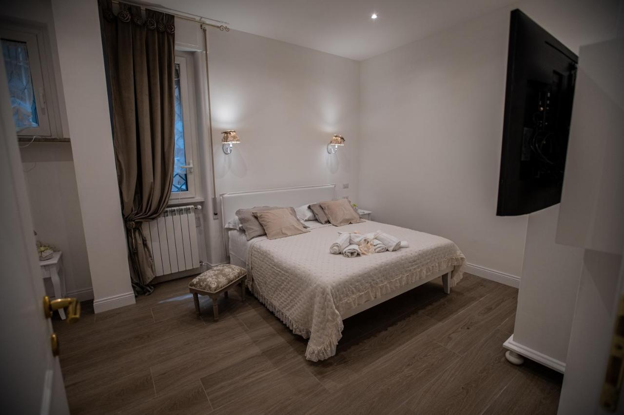 Suite Imperiale Colosseo Rome Bagian luar foto