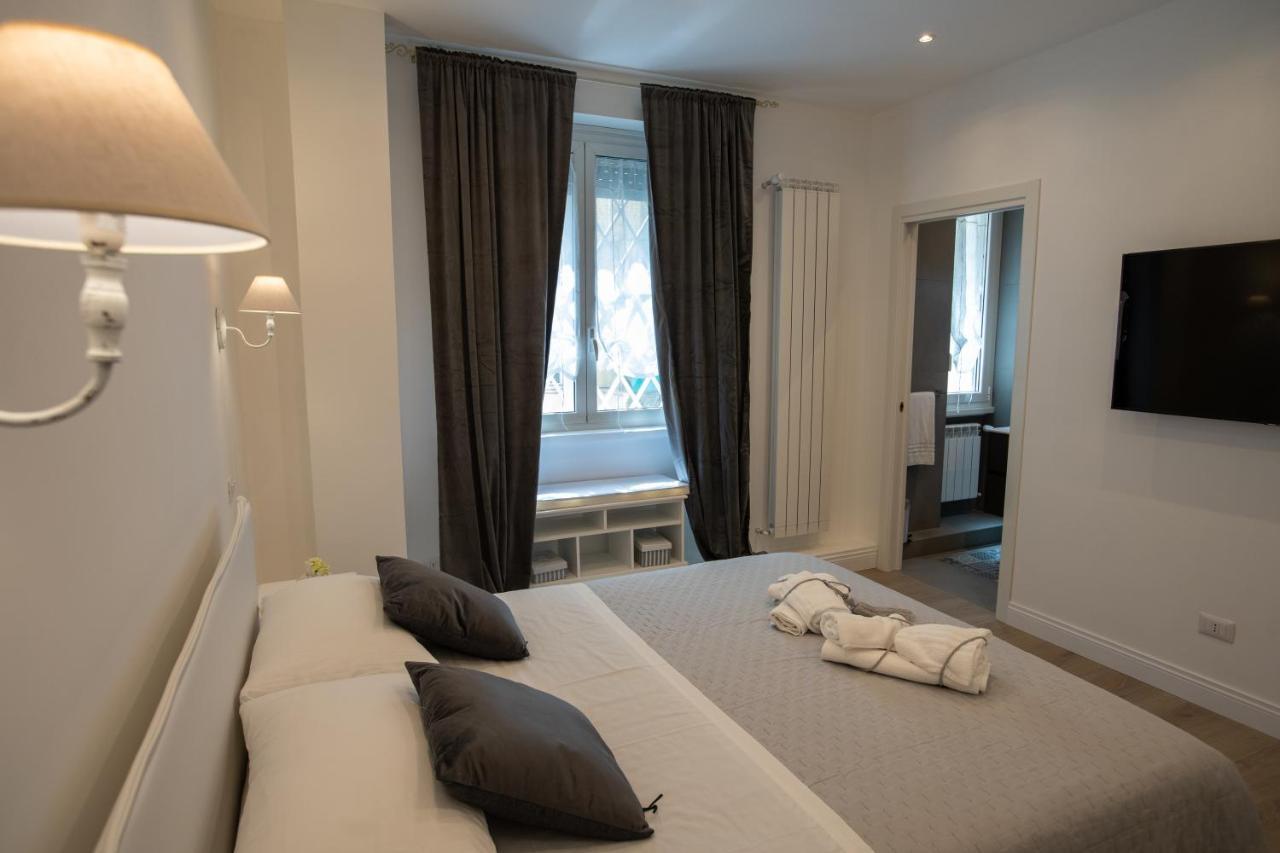 Suite Imperiale Colosseo Rome Bagian luar foto